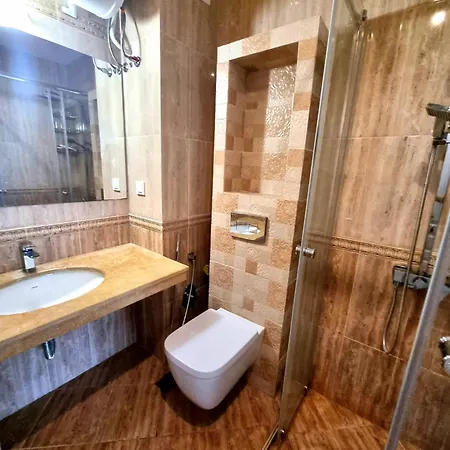 Carpe Palace Saints Constantine and Helena