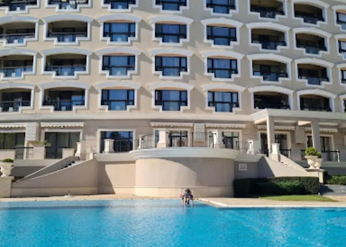 Carpe Palace Апартамент *